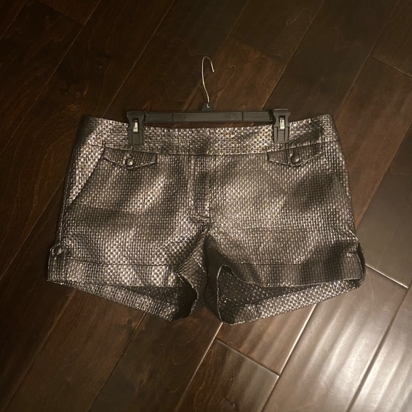 Express Metallic Shorts - Picture 6 of 7